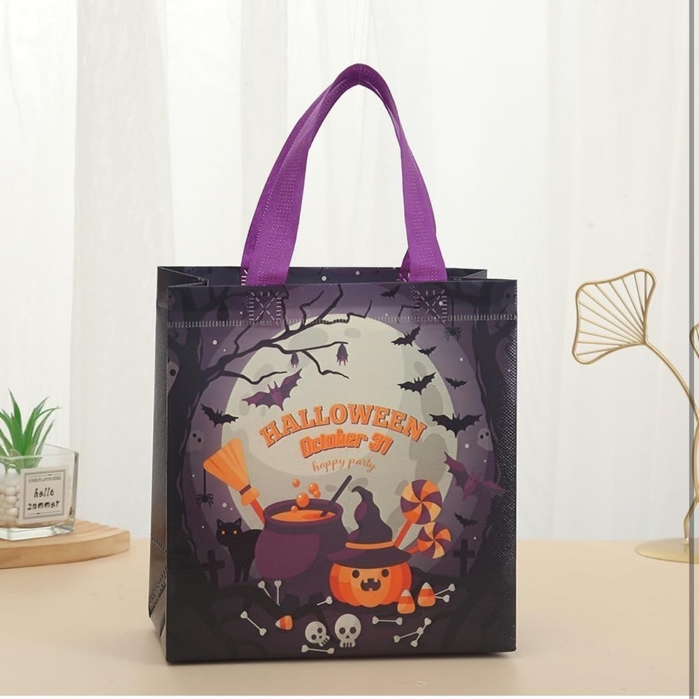 Reusable Halloween Horror, Woven Gift Bags - Birthday Parties, Gift Wrap…​​​ - Picture 4 of 8